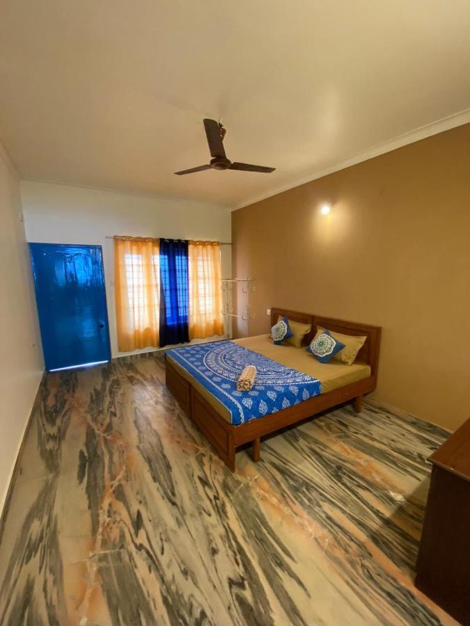 Hellovarkala Beach Resort Luaran gambar
