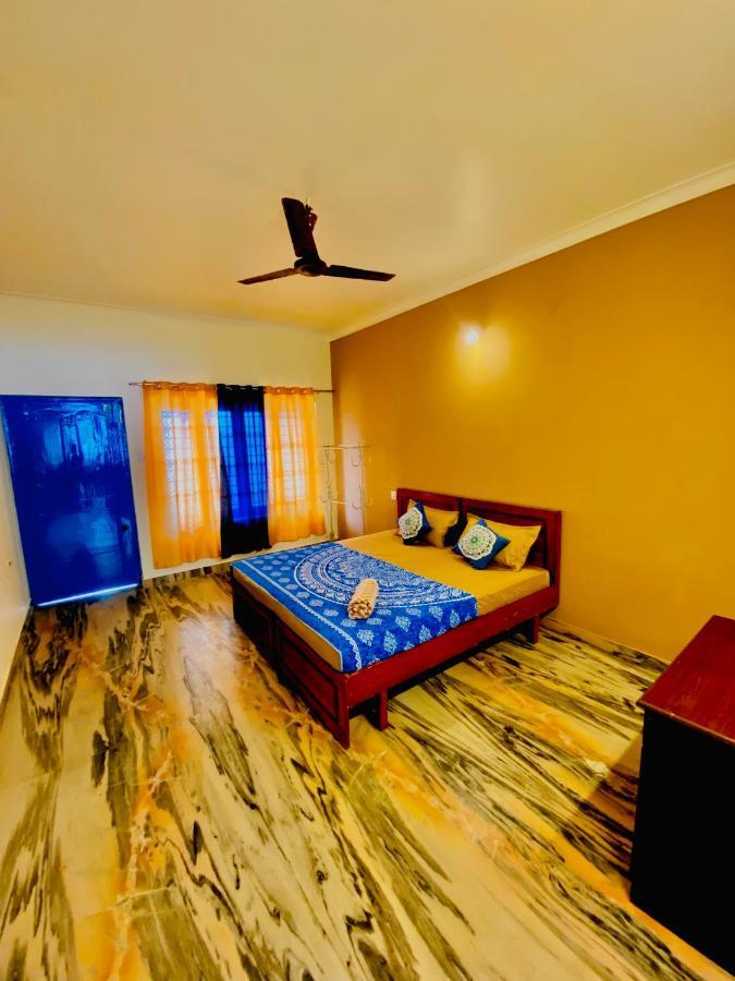 Hellovarkala Beach Resort Luaran gambar