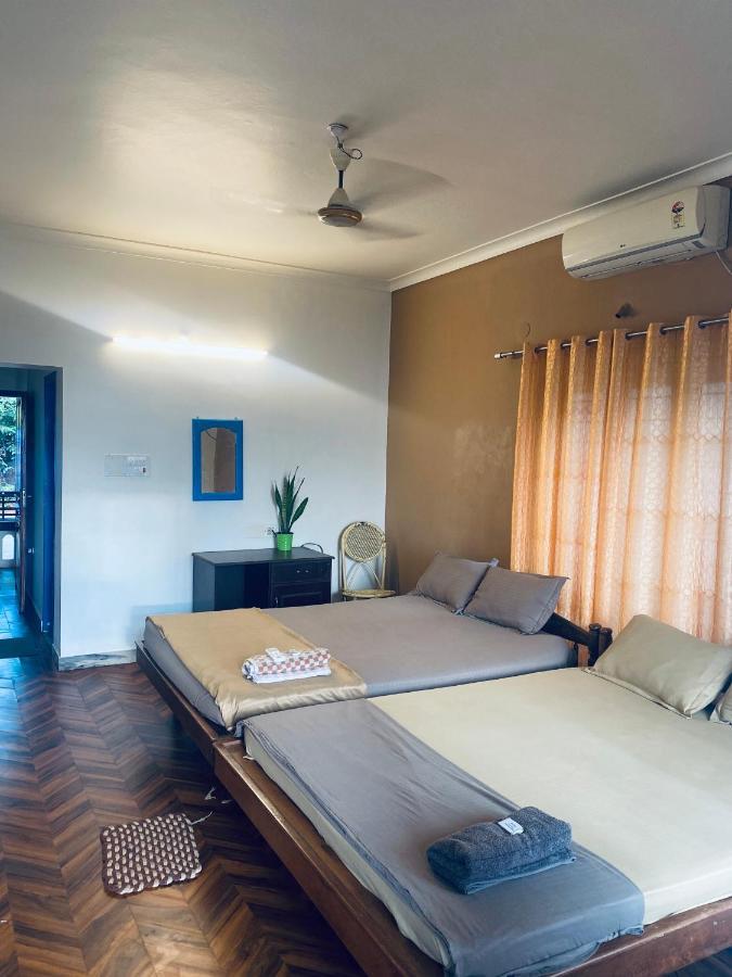 Hellovarkala Beach Resort Luaran gambar